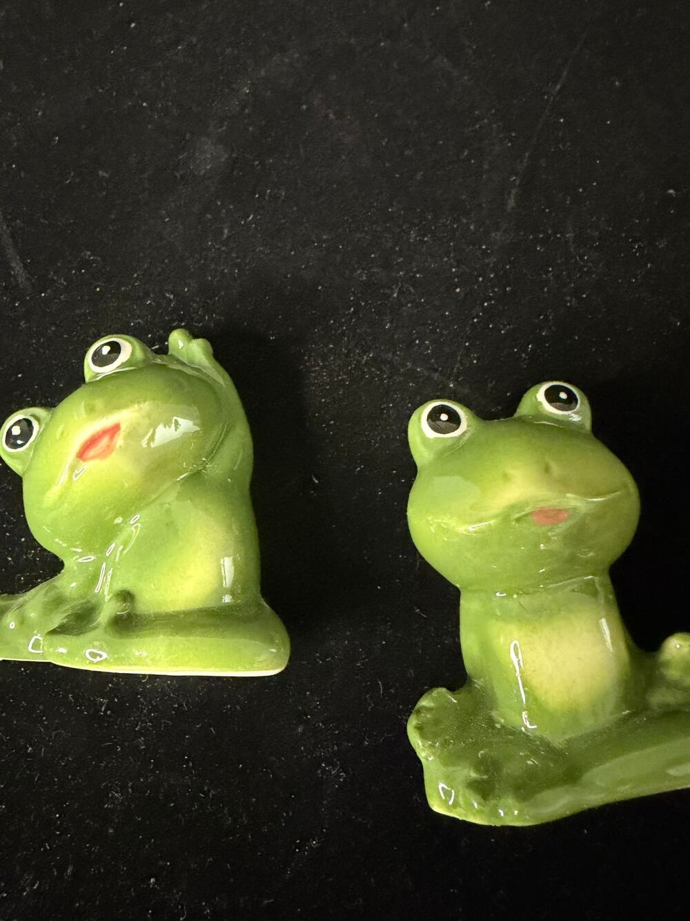 Vintage Green Frog Salt & Pepper Shakers Figural Ceramic Whimsical Pair